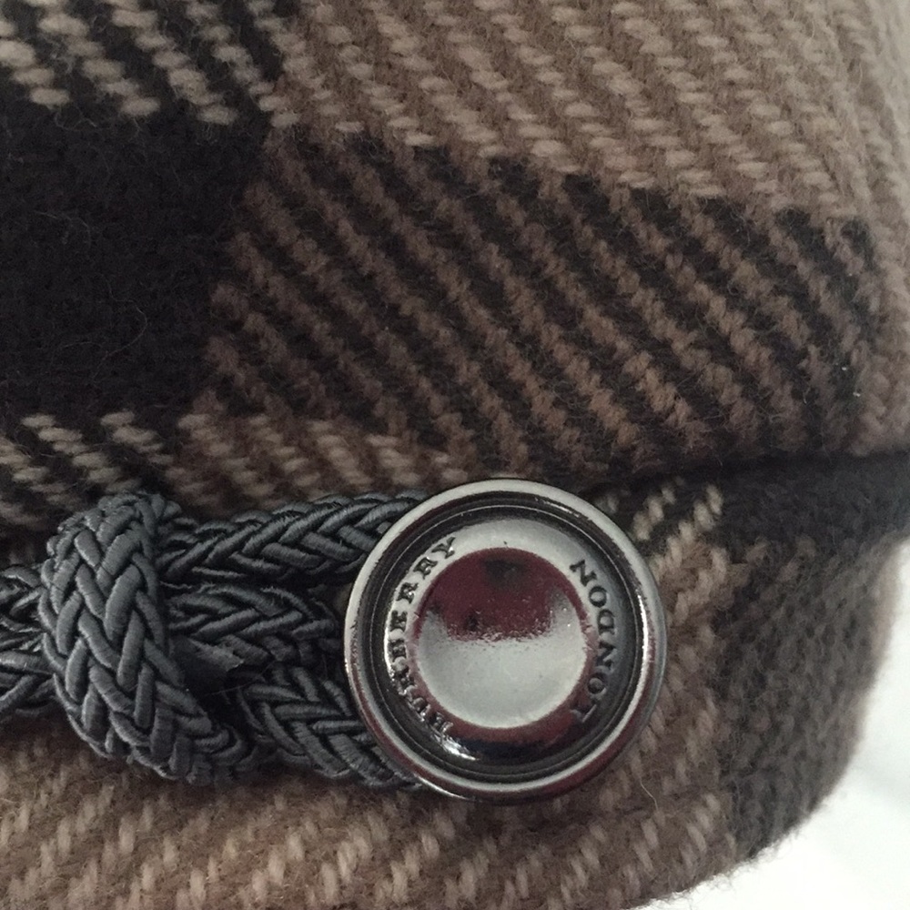 Burberry women’s cap